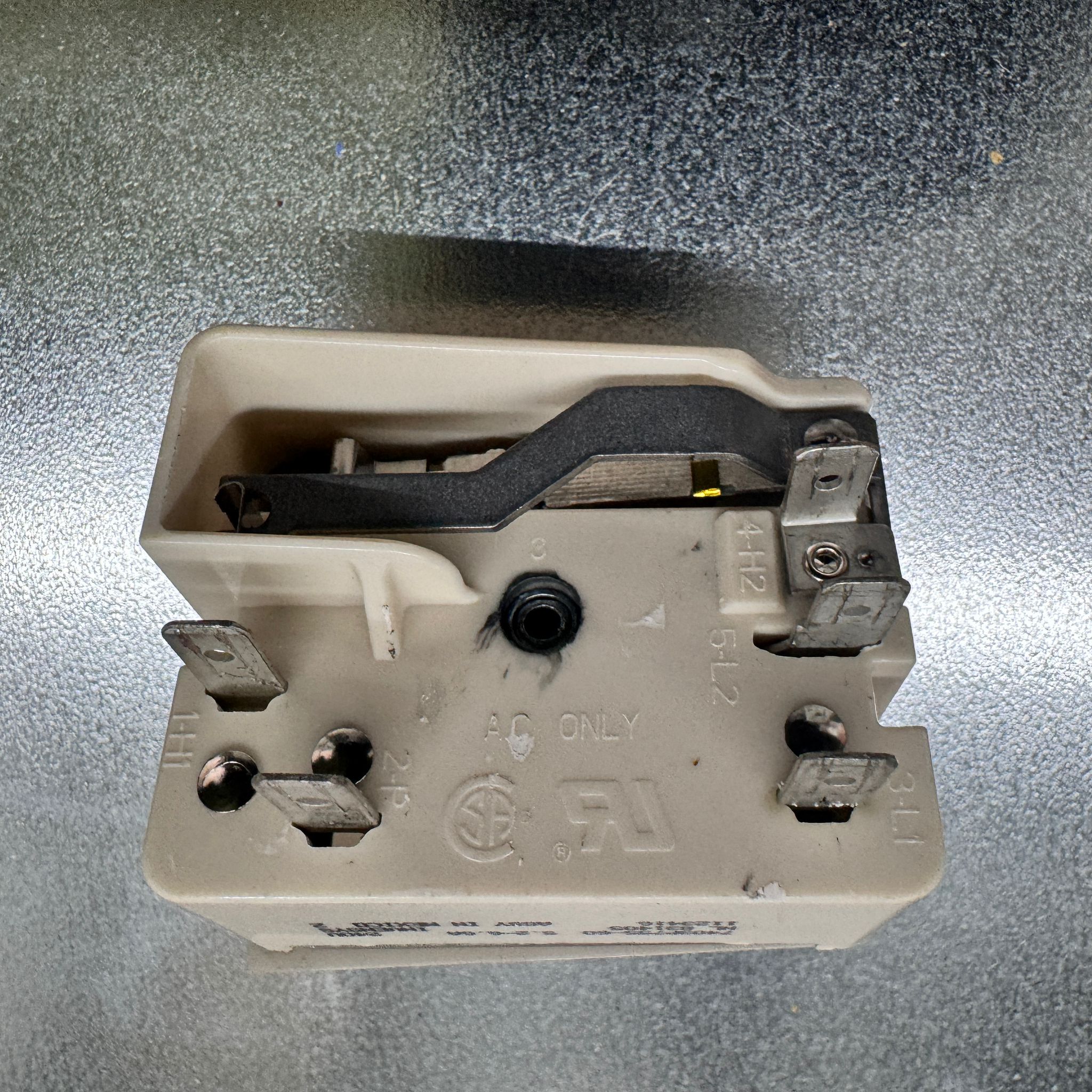 Whirlpool Range Infinite Switch W10326246 Whirlpool Range Infinite Switch W10326246